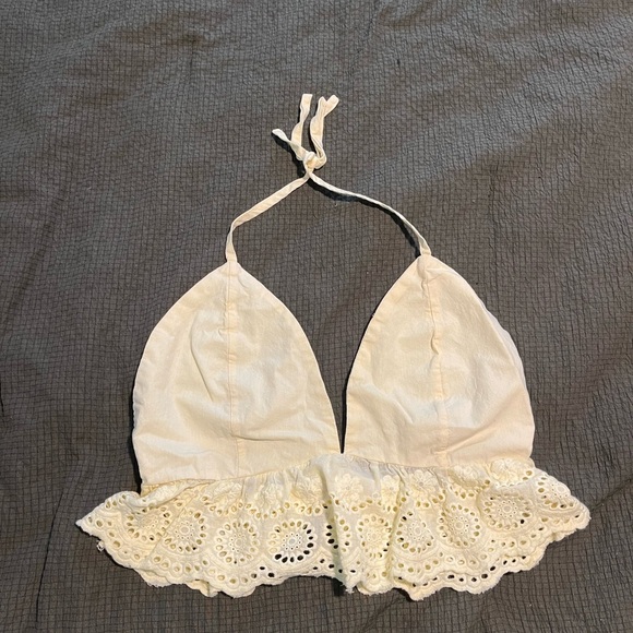 Butter yellow halter top with lace trim - Picture 1 of 6